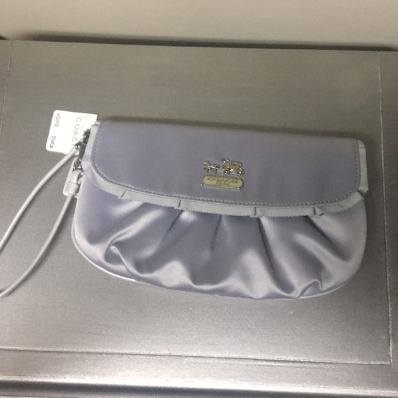 Coach Handbags - NWT Coach Aman Large Wristlet